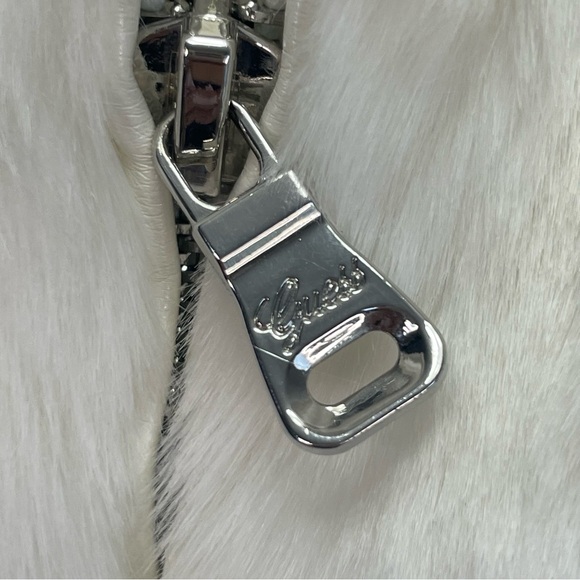 GEUSS faux fur and chunky braid knit zip up vest - Picture 3 of 13